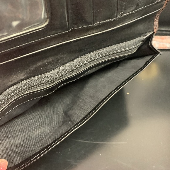 NWT Brahmin Vintage Olivia Rose Black Lady Tuscan & EUC coordinated wallet - Picture 13 of 14